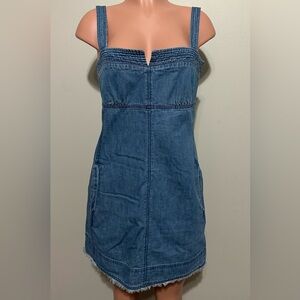 PILCRO DENIM DRESS*****SIZE: 6